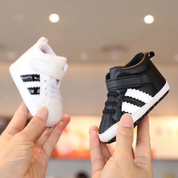 Ankle Height Sneakers Soft...